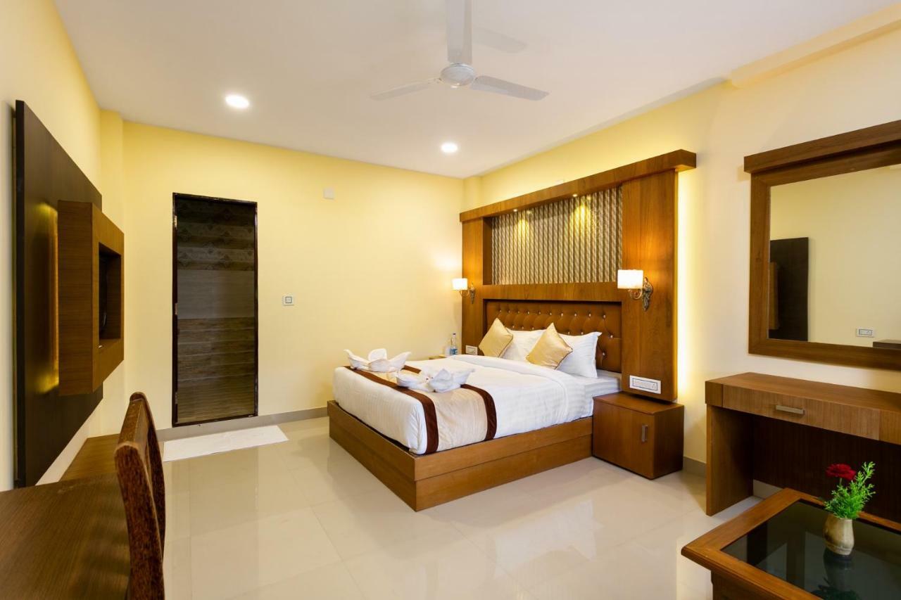 Grand Valley Resort Anachal Экстерьер фото
